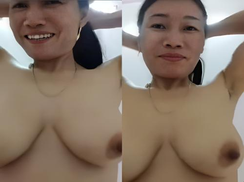 คุณเหลียน ขี่รถไปปรึกษานักบิน....